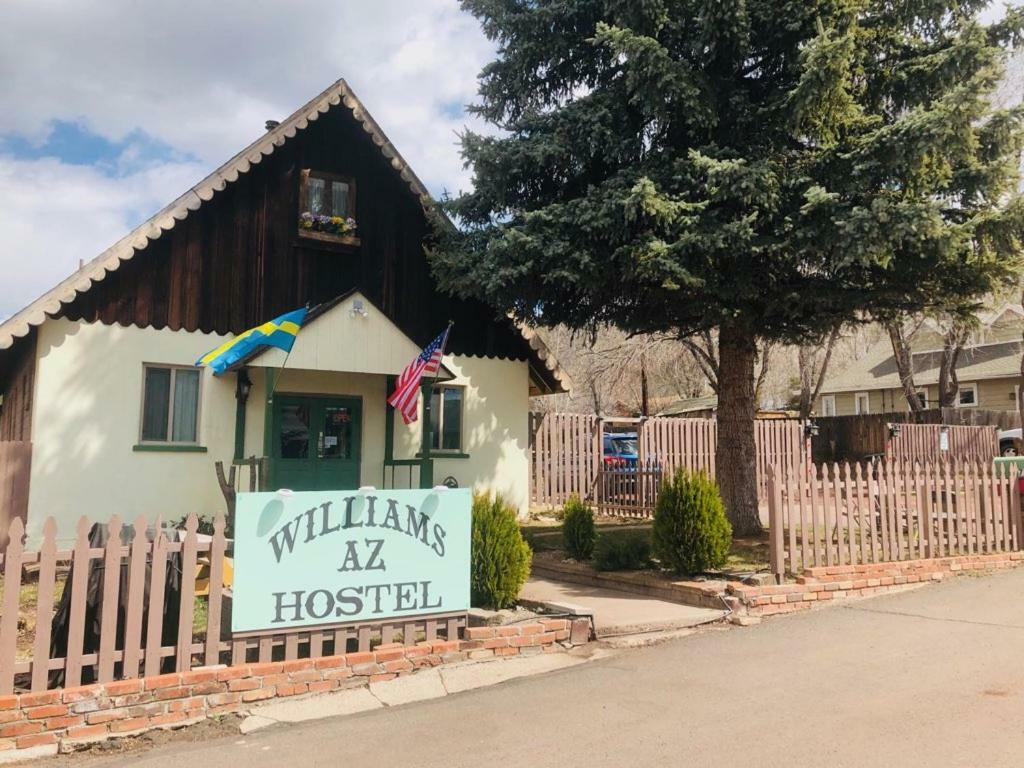Williams Az Hostel Екстериор снимка